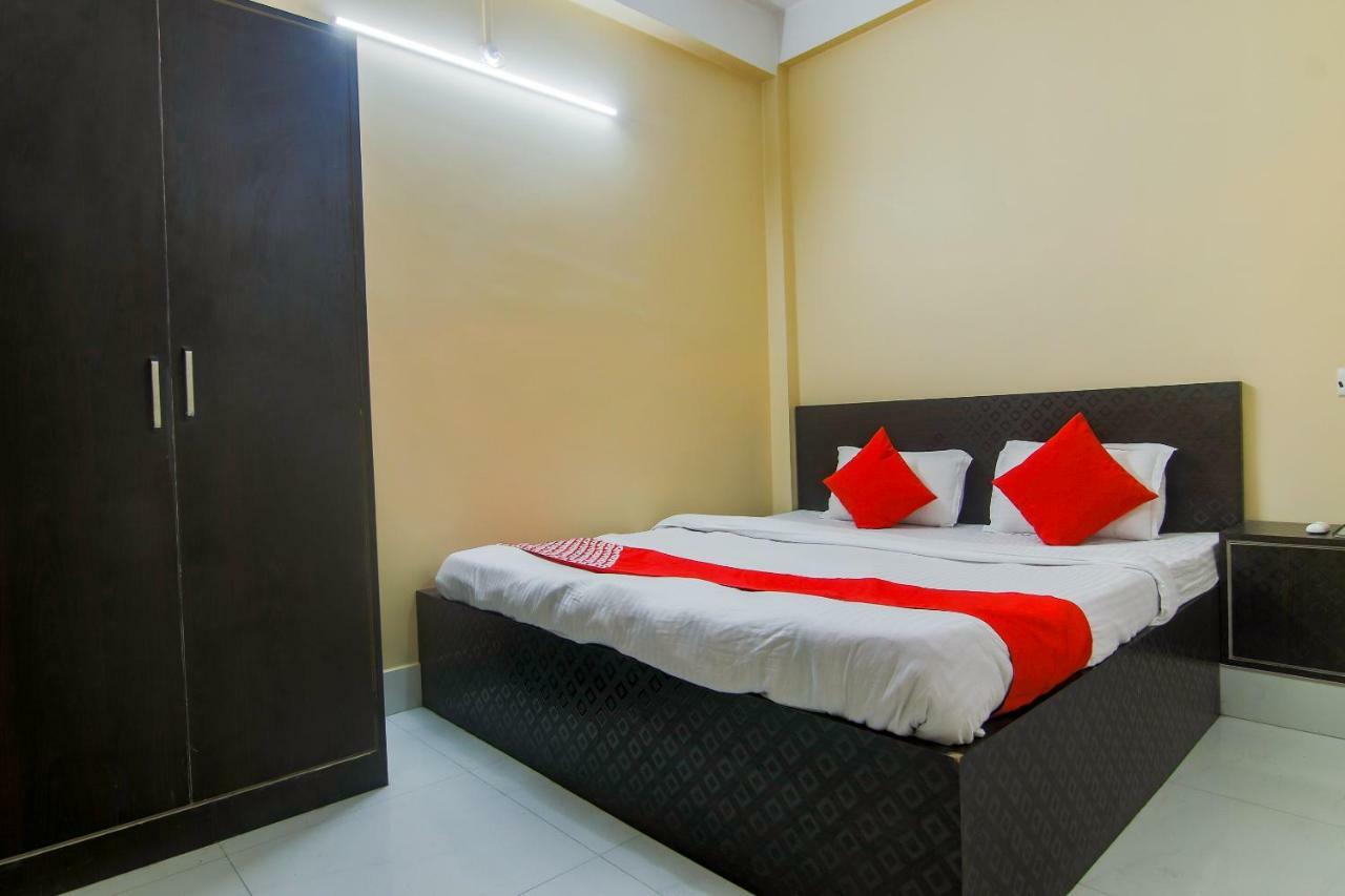 Oyo Dayal Residency Tezpur Ngoại thất bức ảnh