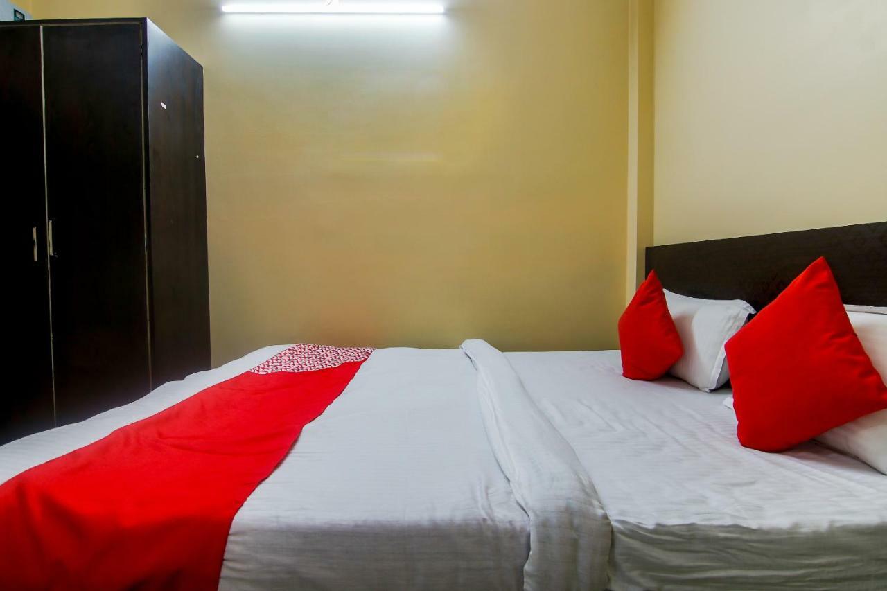 Oyo Dayal Residency Tezpur Ngoại thất bức ảnh